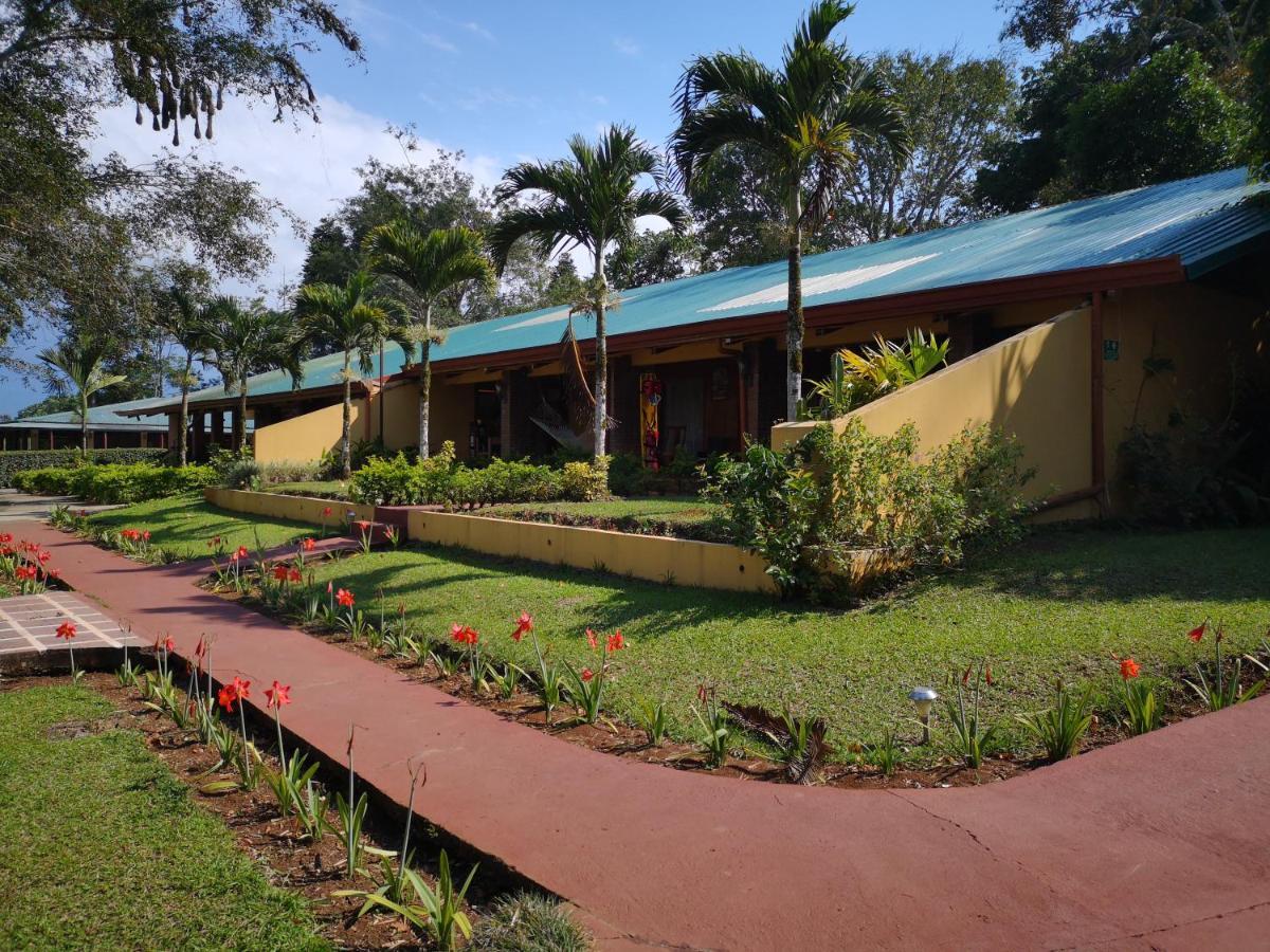 Hotel Villa Florencia توريالبا المظهر الخارجي الصورة