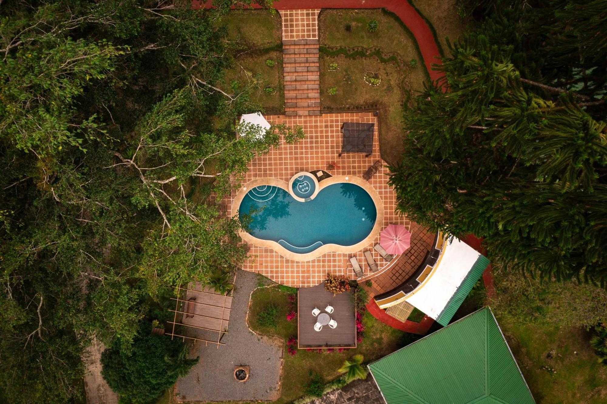 Hotel Villa Florencia توريالبا المظهر الخارجي الصورة