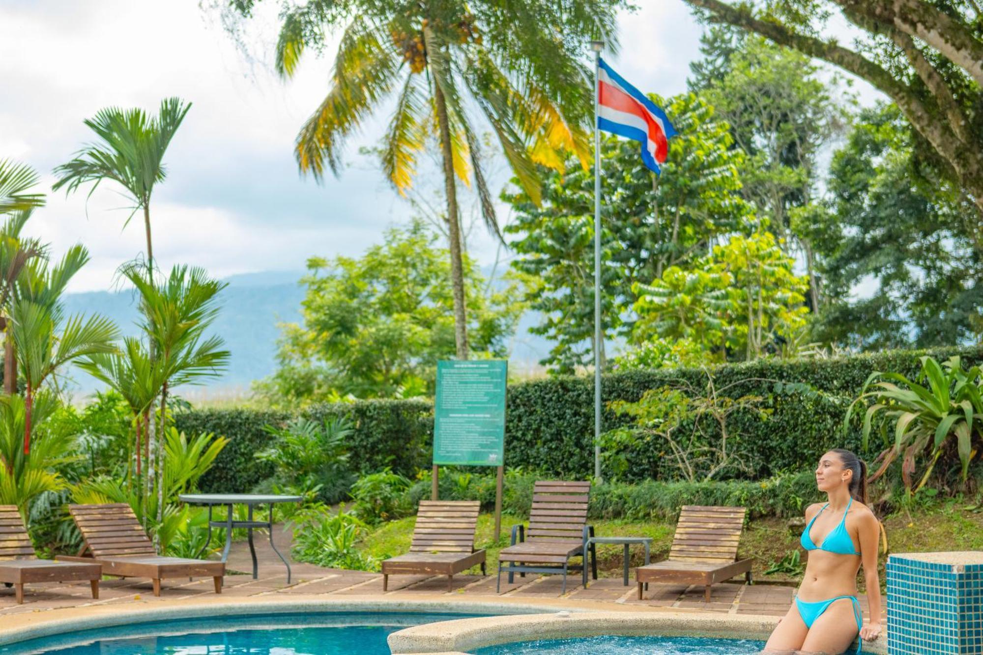 Hotel Villa Florencia توريالبا المظهر الخارجي الصورة