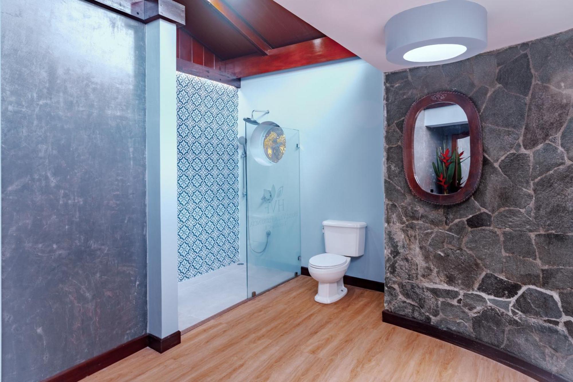 Hotel Villa Florencia توريالبا المظهر الخارجي الصورة